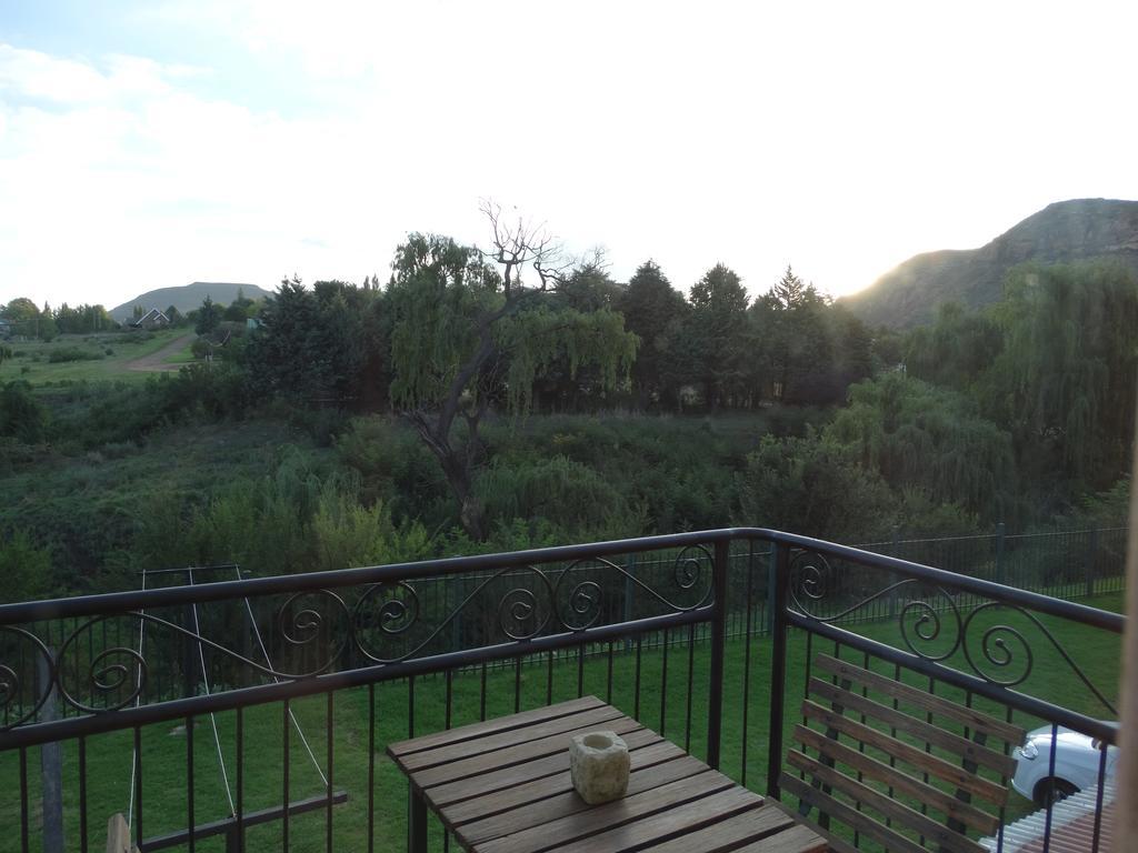 By The Way Guesthouse Clarens Quarto foto