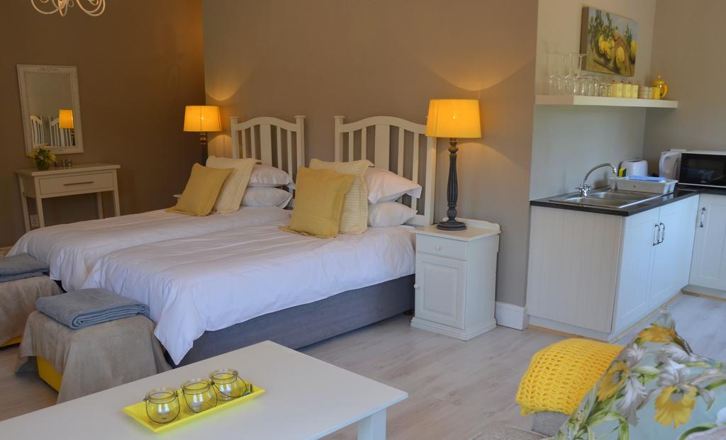 By The Way Guesthouse Clarens Quarto foto
