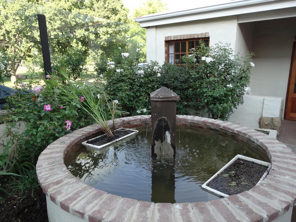 By The Way Guesthouse Clarens Exterior foto