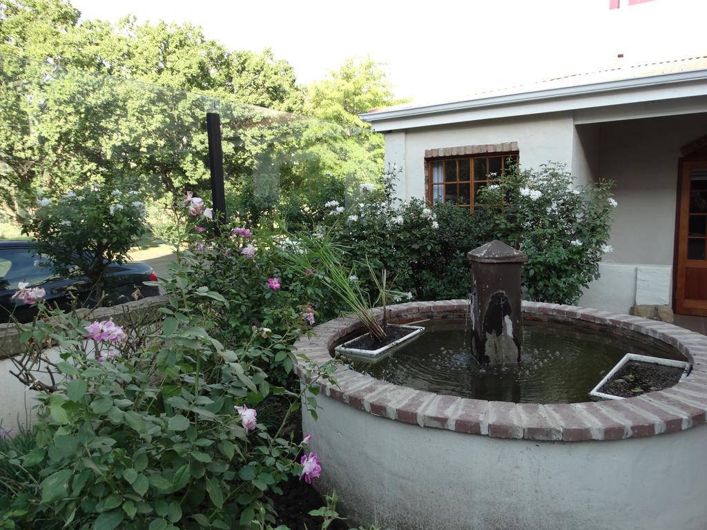 By The Way Guesthouse Clarens Exterior foto